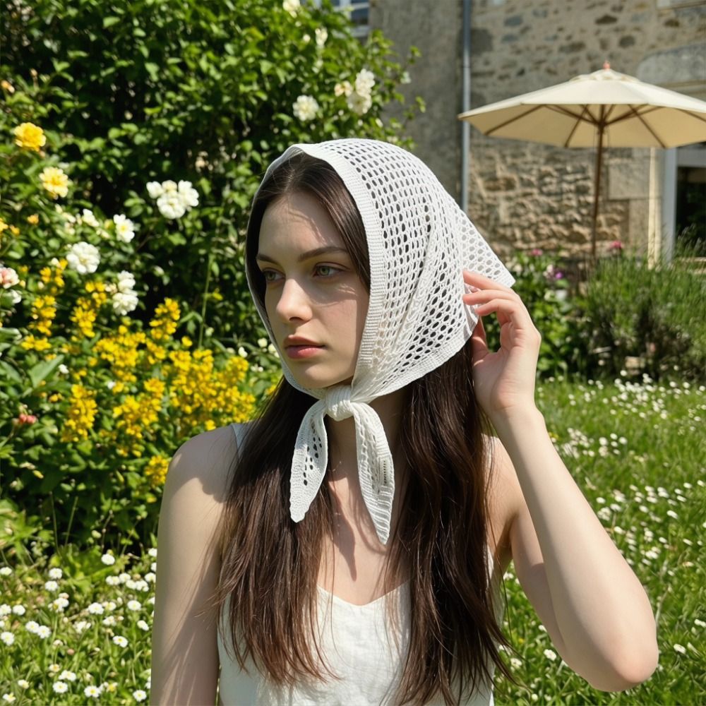 Solid Color Triangular Shawl Y - Women'S Korean Accessories ulasan dan harga